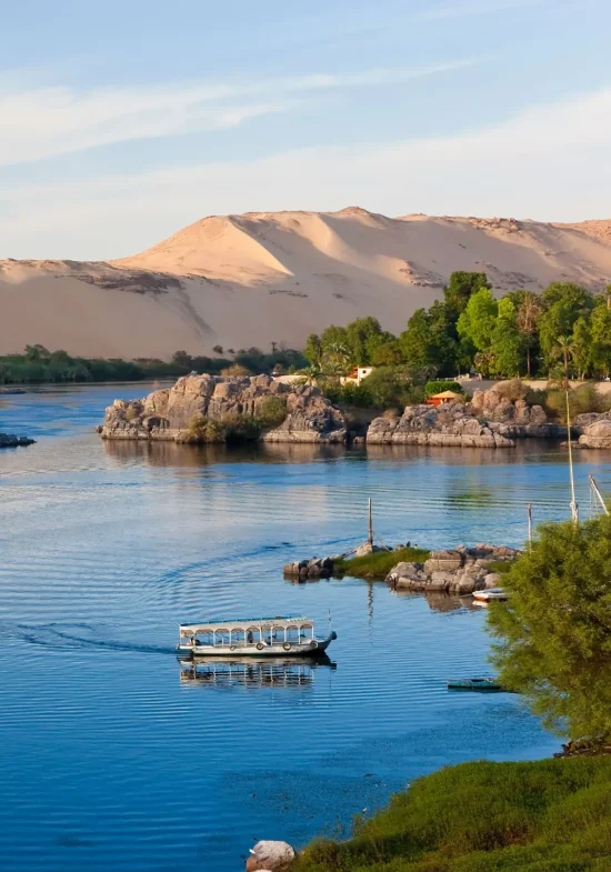 high-angle-view-of-sailboats-on-a-river-sand-hill-2026-03-25-06-11-03-utc